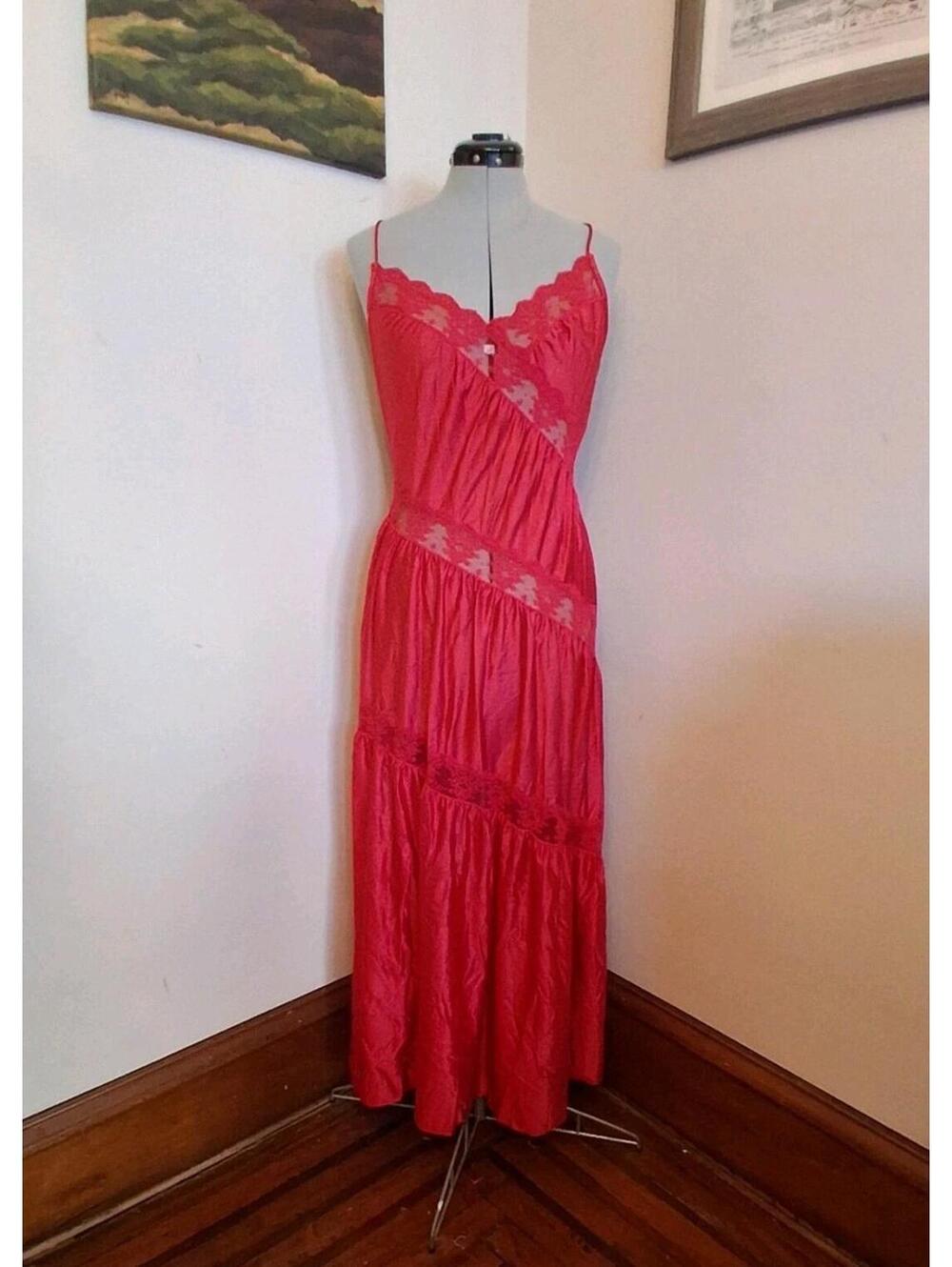 Vintage Henson Kickernick Nightgown, Red Lace Sz M elegant Nylon Made In USA